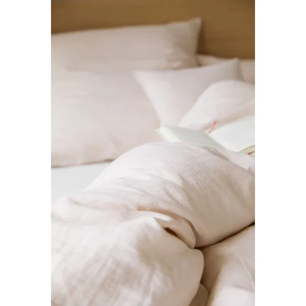 Elegante Breeze Kinderbettwäsche Aus Halbleinen – 100×135 / 40×60 Cm – Apricot 3